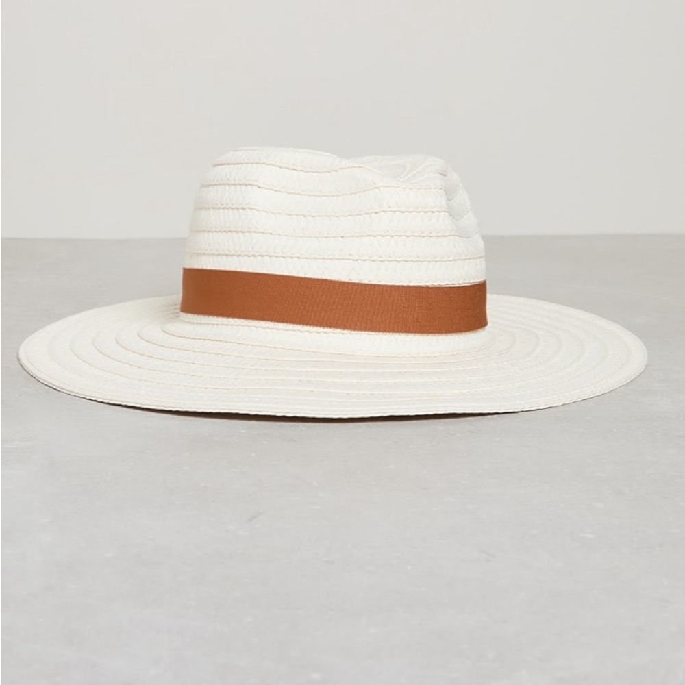 Madewell braided straw hat.